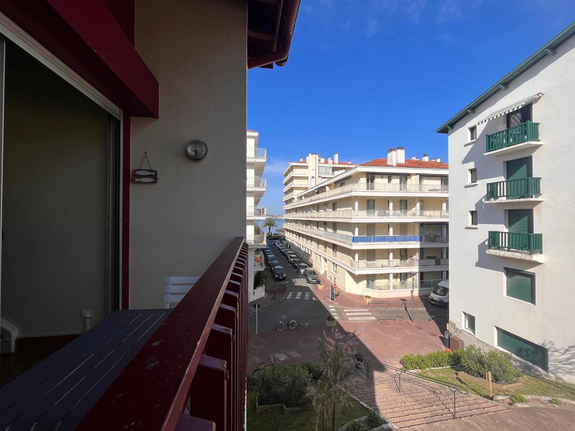 Studio Mezzanine A 100M De La Plage Avec Balcon, Apercu Mer Et Parking - Saint-Jean-De-Luz - Fr-1-239-576 Apartment Exterior foto